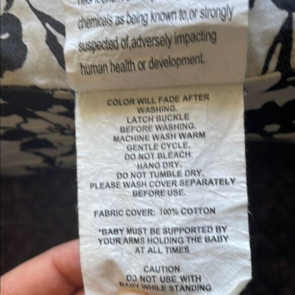 My brest friend Black and White Floral feeding pillow - Picture 6 of 8